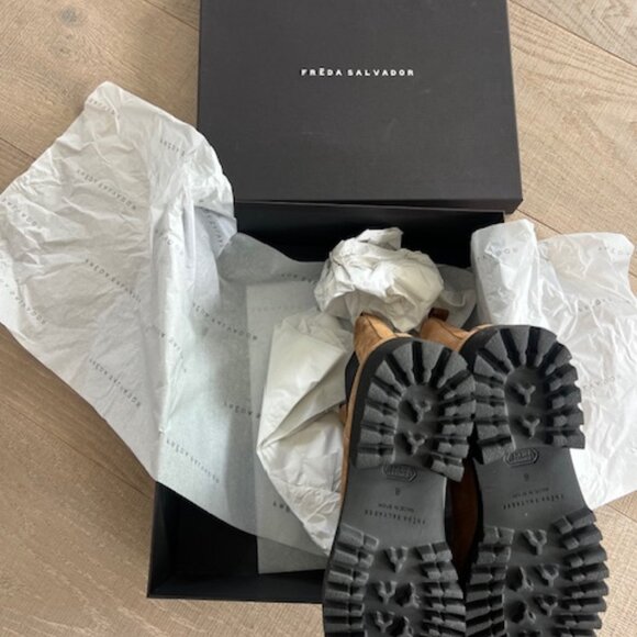 Freda Salvador Brooke Rain Resistant Boot - Picture 7 of 8